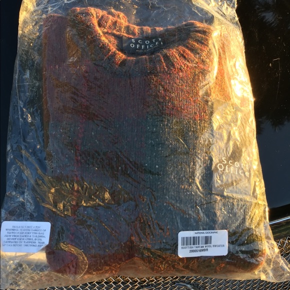 10%OFF New Nat Geographic Scottish M Wool Sweater - Picture 2 of 6